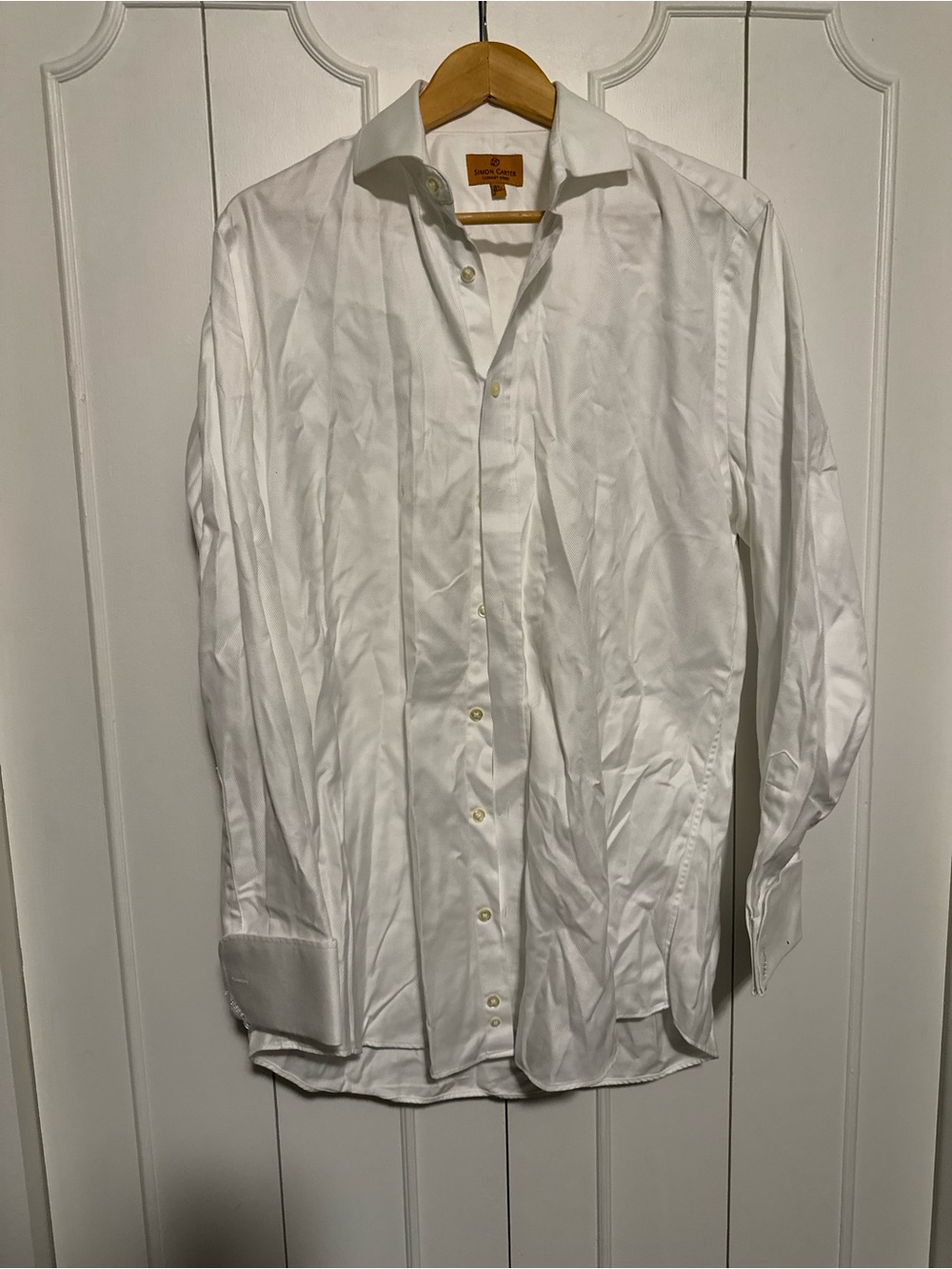 Men's White Dress Shirt with Spread Collar - Classic Tailored Fit